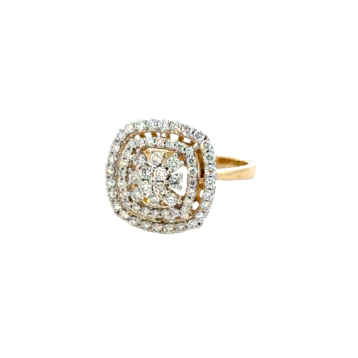 18k Yellow Gold and Diamond Fancy Ring in size 5.5 and total gold weight of 3.45g