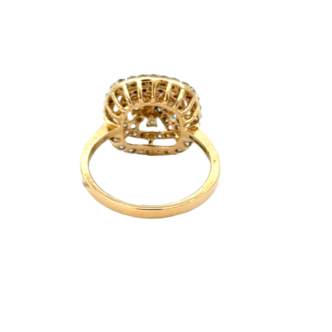 18k Yellow Gold and Diamond Fancy Ring in size 5.5 and total gold weight of 3.45g