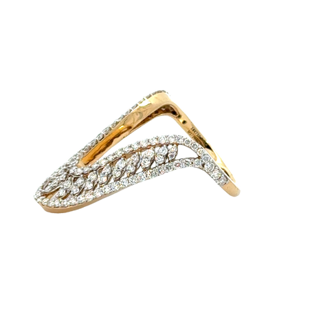 18k Yellow Gold and Diamond Fancy Ring in size 5.5 and total gold weight of 4.74g