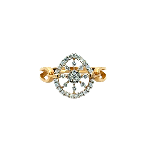 18k Yellow Gold and Diamond Fancy Ring in size 5.5 and total gold weight of 2.62g