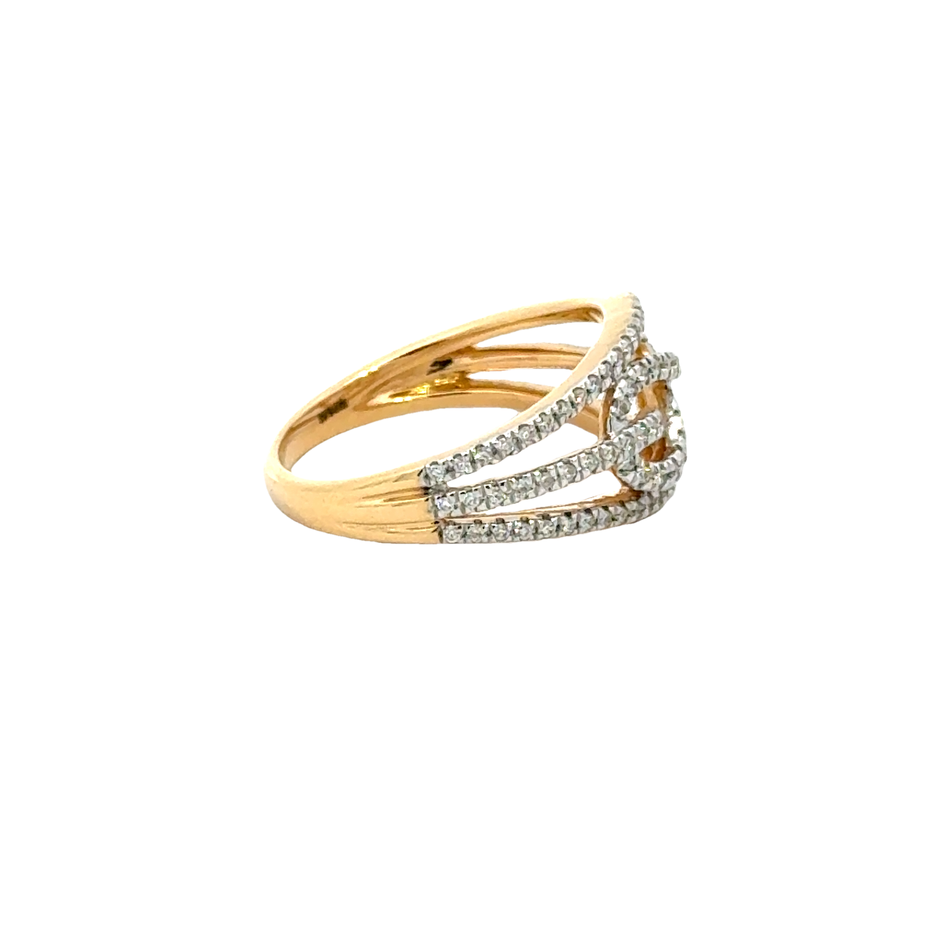 18k Yellow Gold and Diamond Fancy Ring in size 5.5 and total gold weight of 4.39g