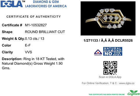 18k Yellow Gold and Diamond Fancy Ring in size 5.5 and total gold weight of 1.9g
