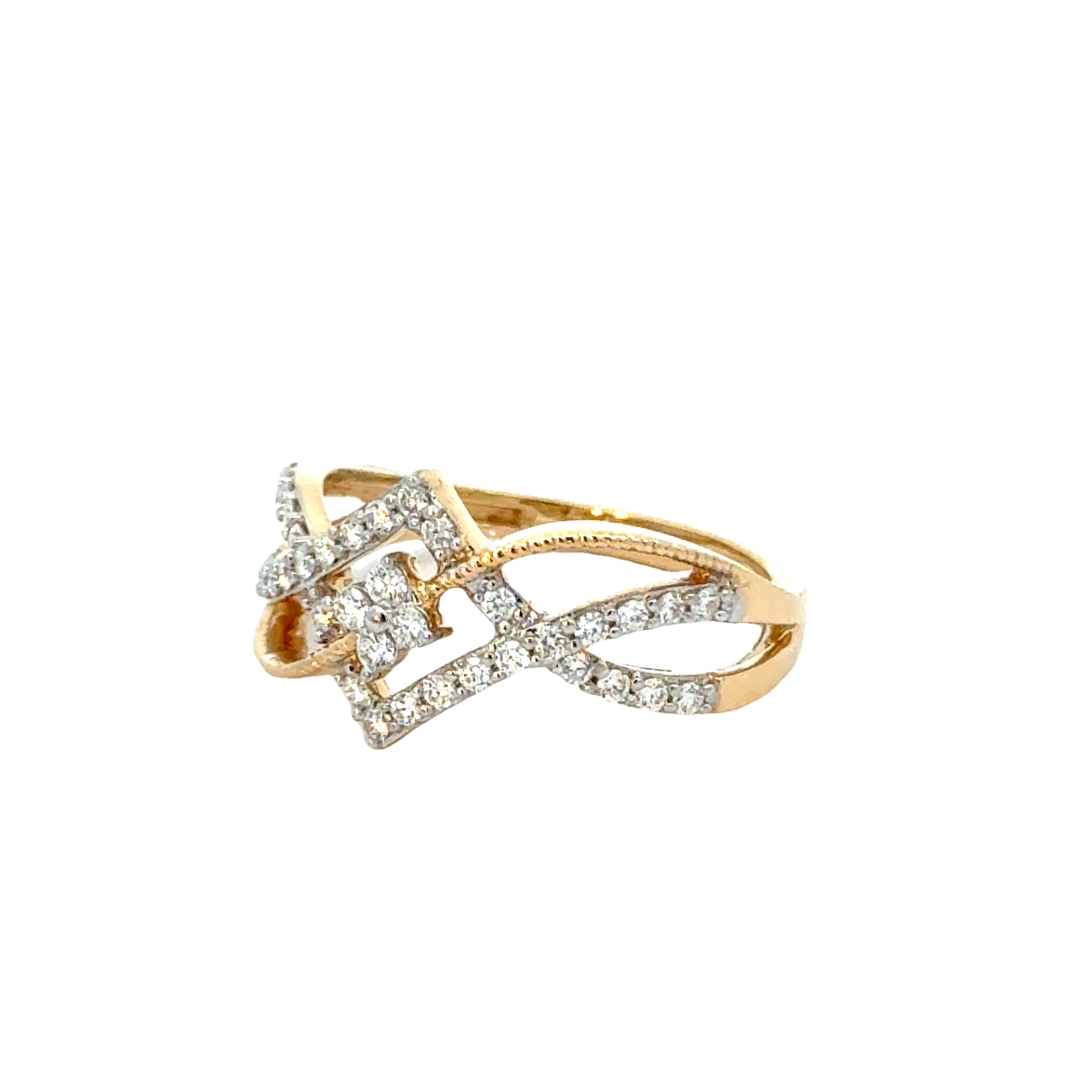 18k Yellow Gold and Diamond Fancy Ring in size 5.5 and total gold weight of 3.21g