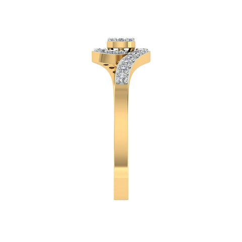 18k Yellow Gold and Diamond Fancy Ring in size 5.5 and total gold weight of 2.07g