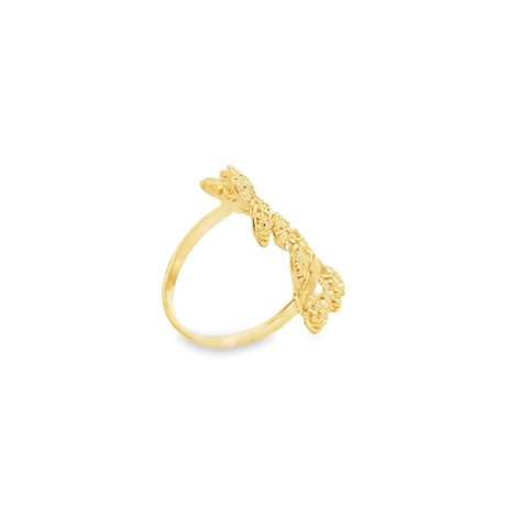 22k Yellow Gold Fancy Ring measuring 7