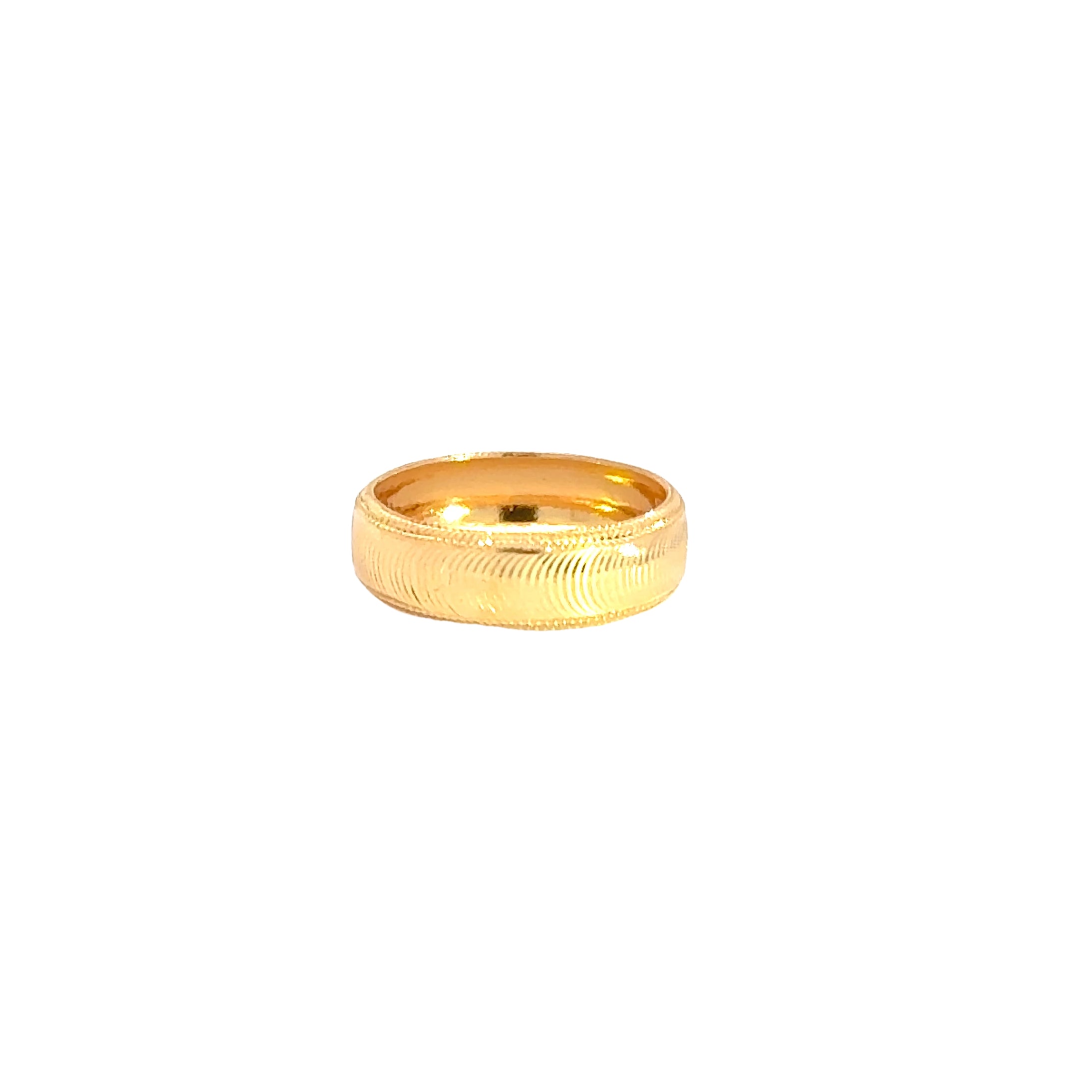 22k Yellow Gold Fancy Band Ring measuring 6