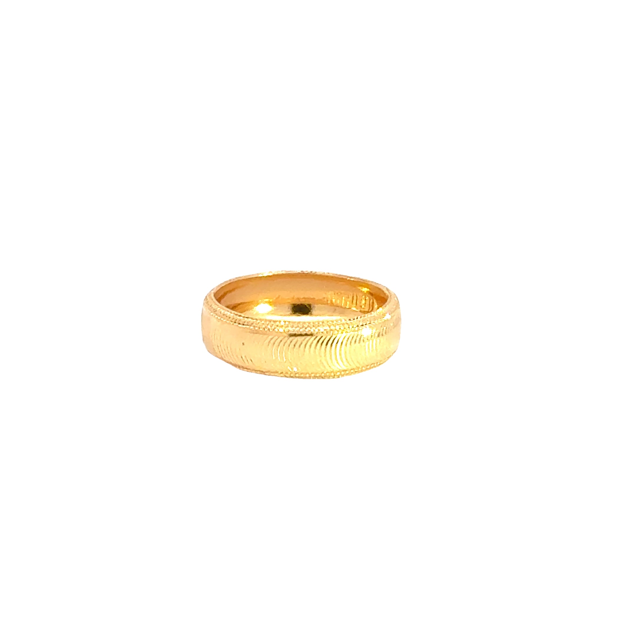 22k Yellow Gold Fancy Band Ring measuring 6