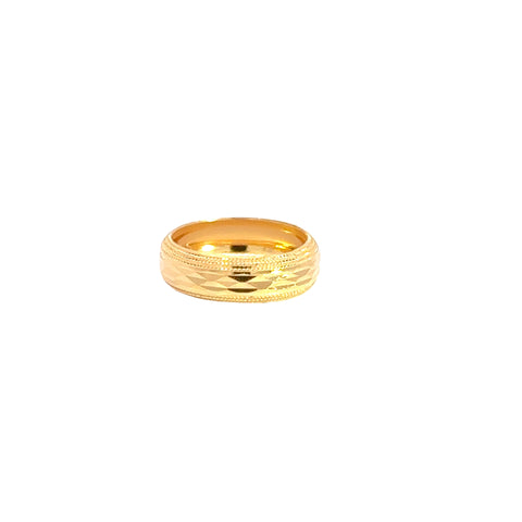 22k Yellow Gold Fancy Band Ring measuring 5