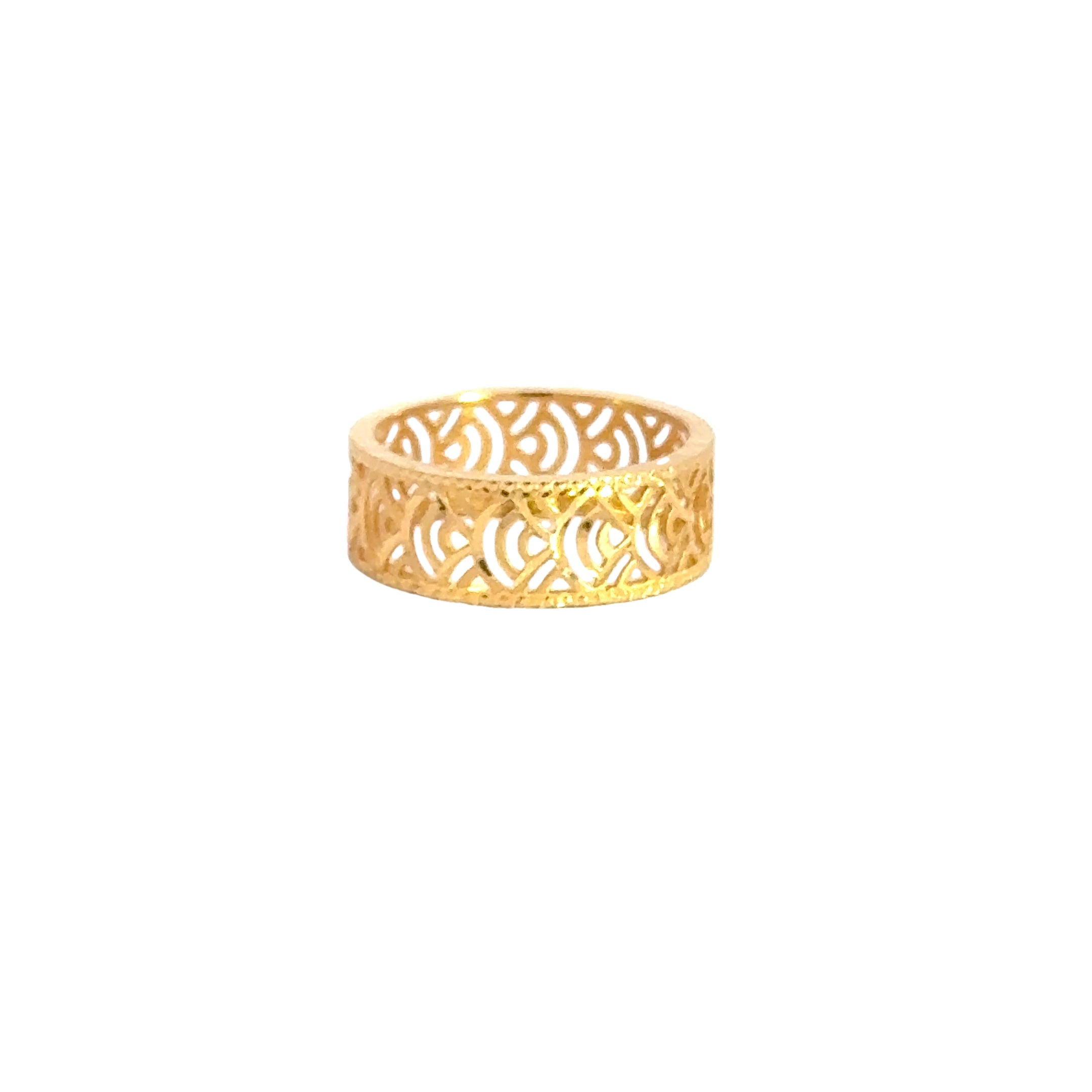 22k Yellow Gold Fancy Band Ring measuring 4.5