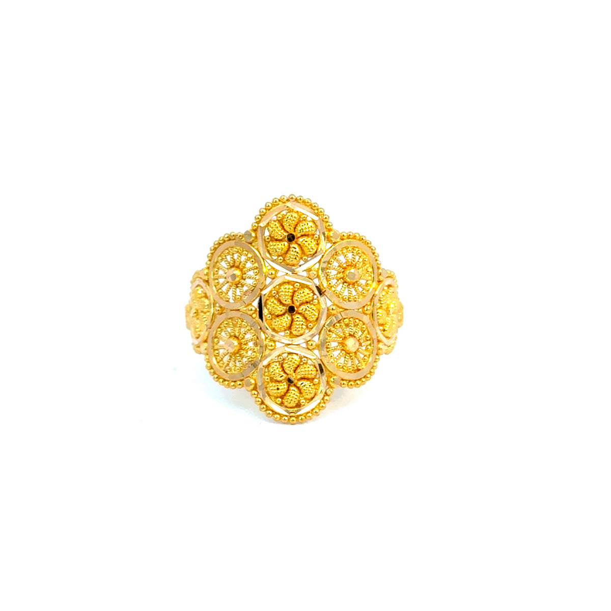 22k Yellow Gold Filigree Cocktail Rings in size 7.5 and total gold weight of 4.27g