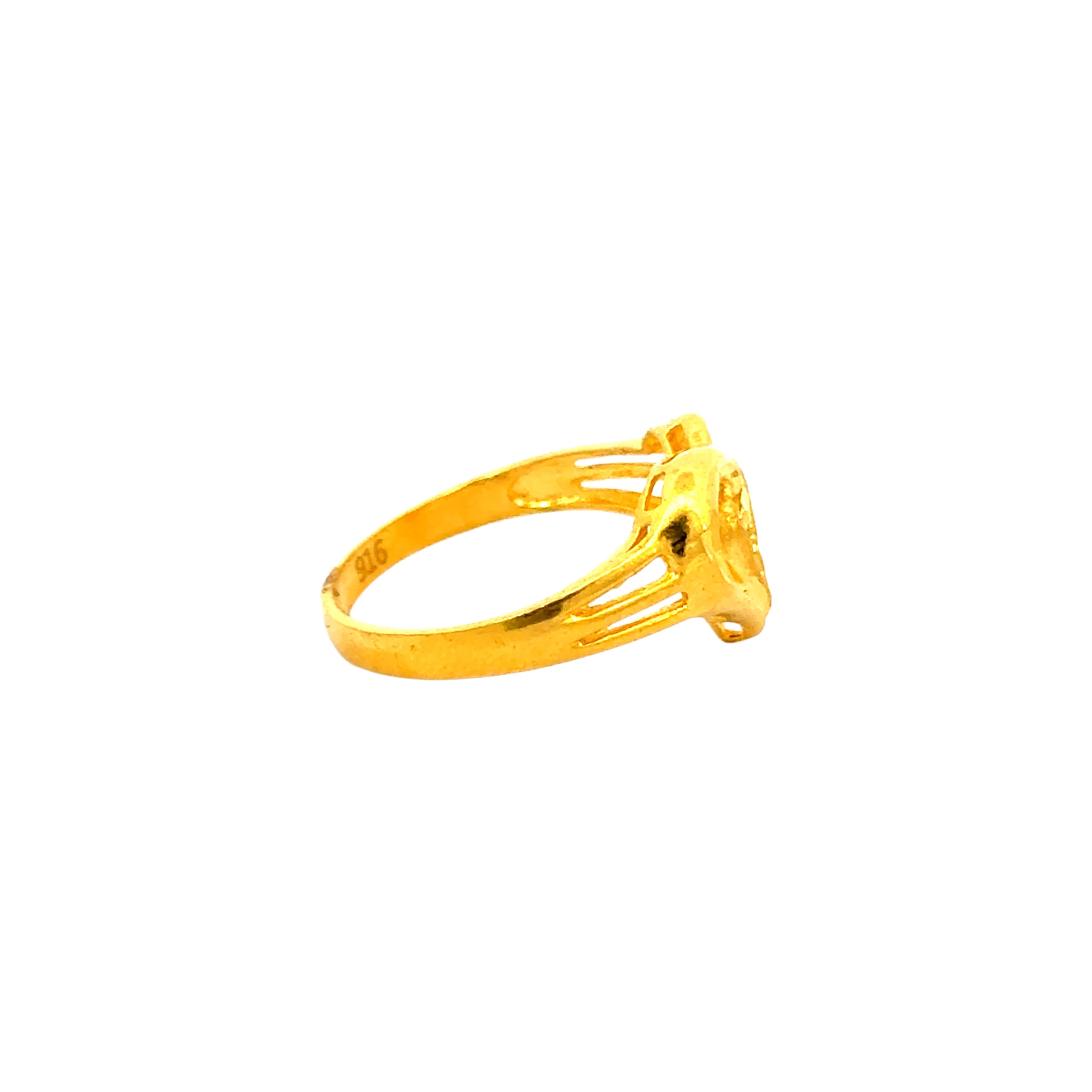 22k Yellow Gold Cocktail Fancy Heart  Rings in size 6.6 and total gold weight of 2.88g