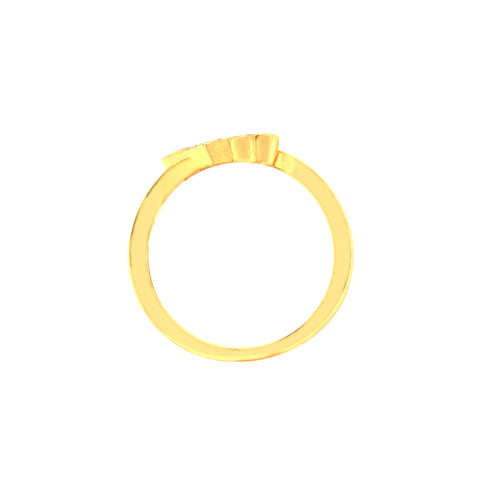 22k Yellow Gold Cocktail Fancy Ring in size 7 and total gold weight of 2.96g