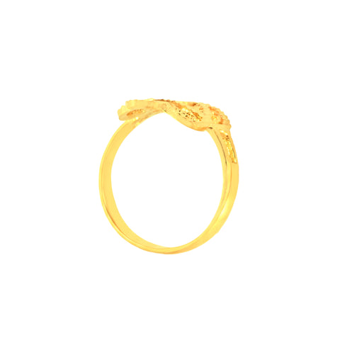 22k Yellow Gold Filigree Ring in size 7 and total gold weight of 3.09g