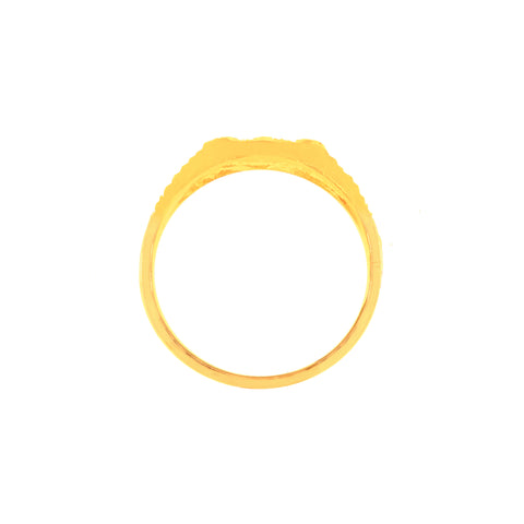 22k Yellow Gold Baby Ring in size 3.7 and total gold weight of 2.25g