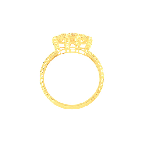 22k Yellow Gold  in size  and total gold weight of 2.19g