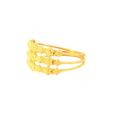 22k Yellow Gold Stacked Ring in size 8.5 and total gold weight of 2.67g