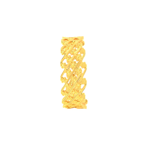 22k Yellow Gold Ring Band in size 7 and total gold weight of 2.53g