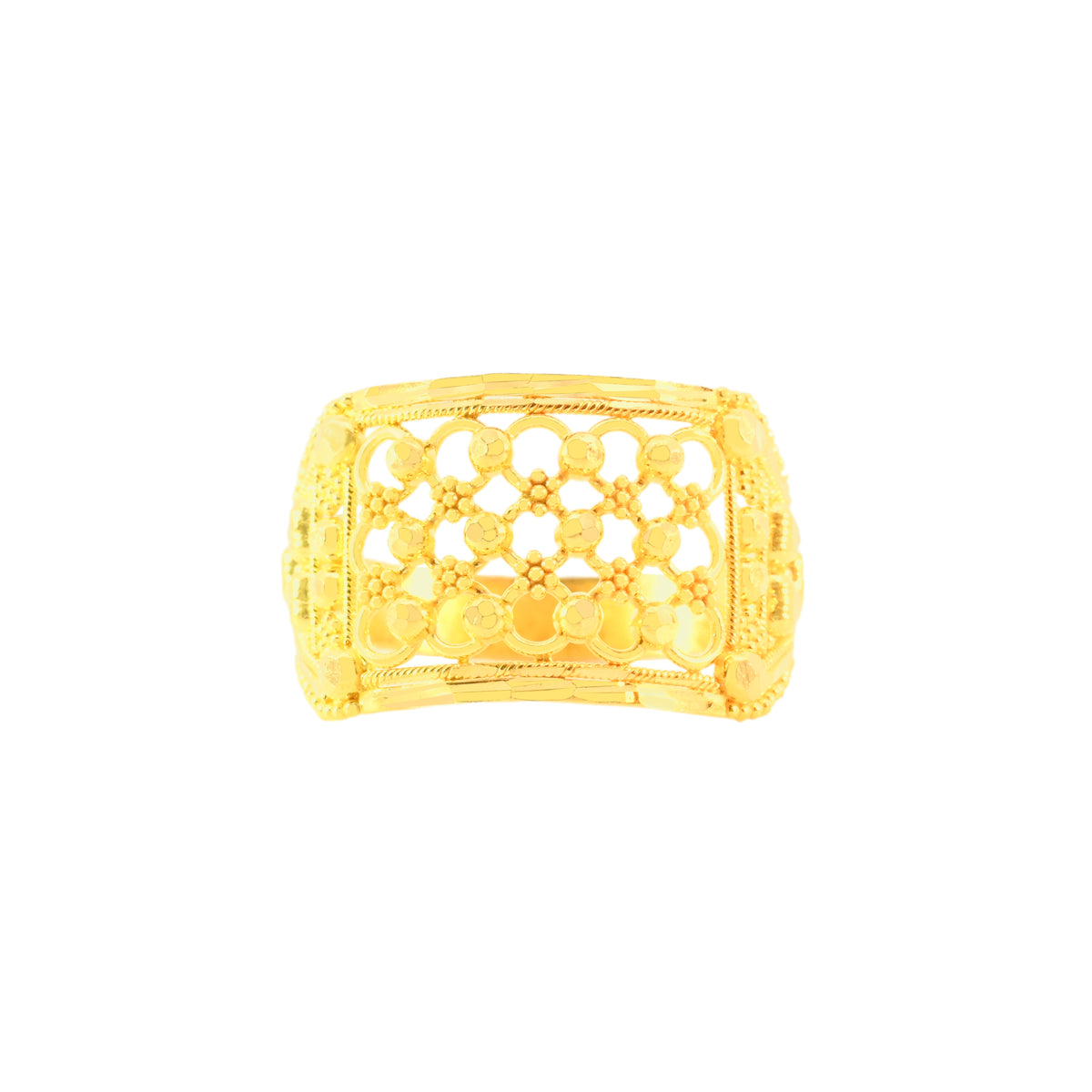 22k Yellow Gold Filligree Ring in size 8.5 and total gold weight of 4.49g
