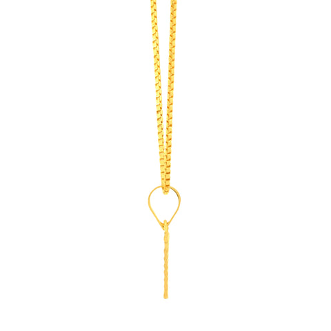22K Yellow Gold Initial V Pendant with gold weight of 0.79g