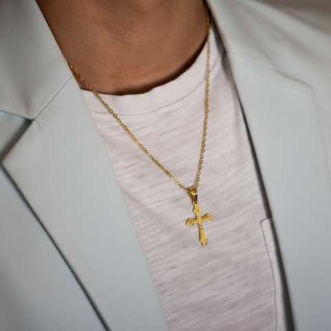 22K Yellow Gold Cross Pendant with gold weight of 1.22g