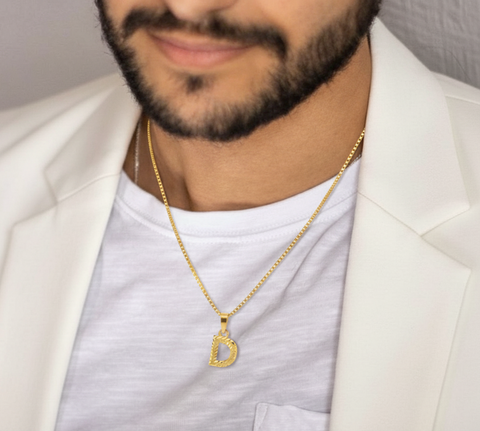 22K Yellow Gold Initial D Pendant with gold weight of 1.16g