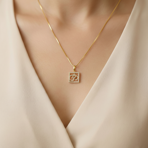 22K Yellow Cubic Zirconia Religious Om Medium Pendant with gold weight of 2.56g