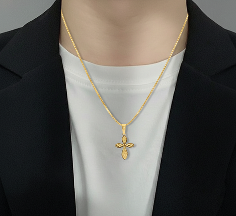 22K Yellow Gold Cross Pendant with gold weight of 1.67g