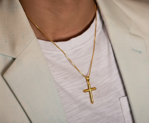22K Yellow Gold Religious Cross Large Pendants with gold weight of 1.86g