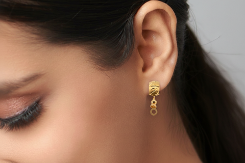 22k Yellow Gold Dangler Large Earrings with gold weight of 3.11g