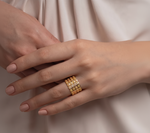 22k Three-Tone Gold Fancy Stunning Ring in size 8 and total gold weight of 4.84g