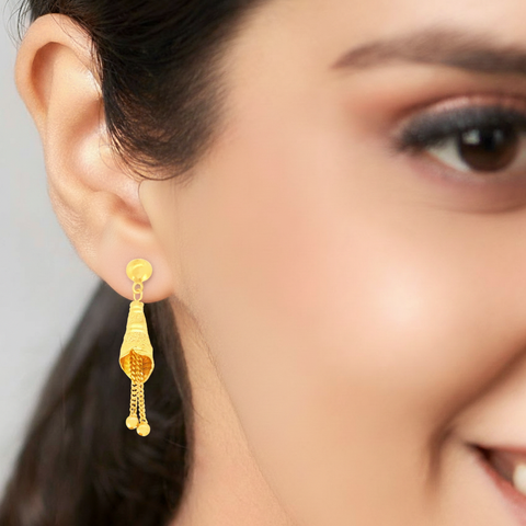 22k Yellow Gold Dangler Large Earrings with gold weight of 4.87g