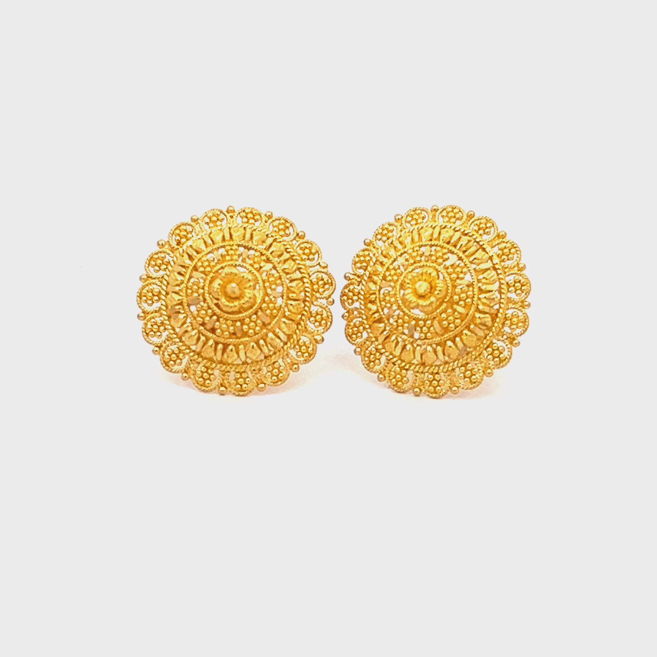 22k Yellow Gold Filigree Medium Earrings with gold weight of 6.13g